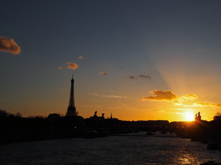 Städtereise Paris Eiffelturm