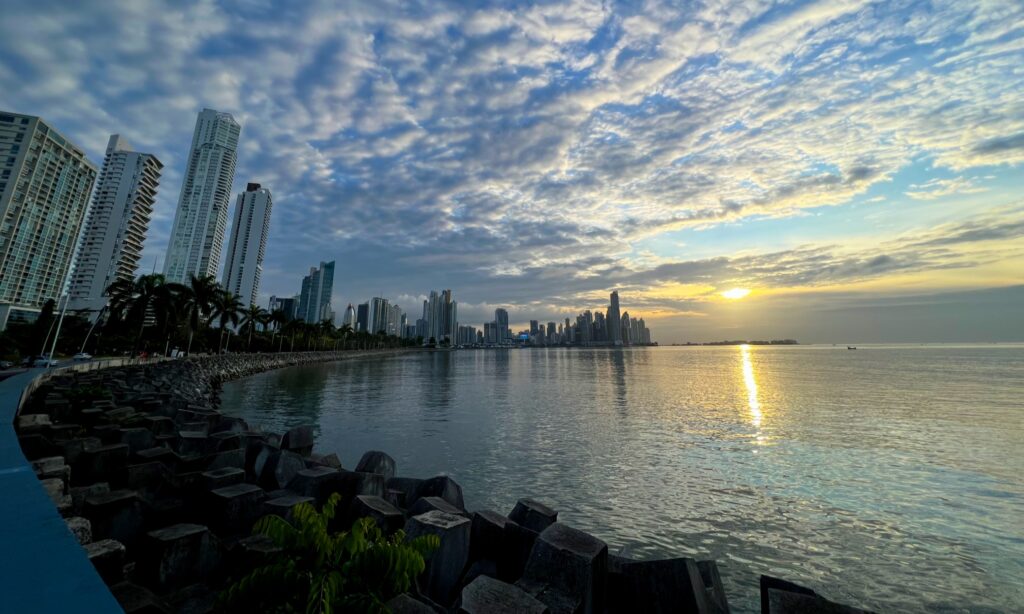 Uferpromenade Panama-Stadt